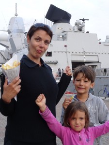 Stéphanie devient accro des frites